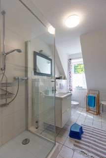 badezimmer-l-wenzahn.jpg